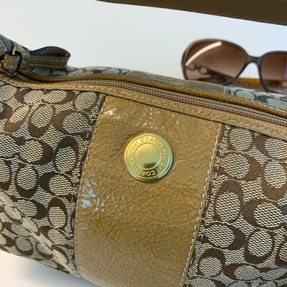 Authentic Coach bag - Picture 2 of 5